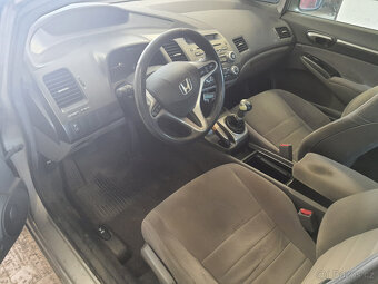 Náhradní díly Honda Civic 8G Sedan - 5