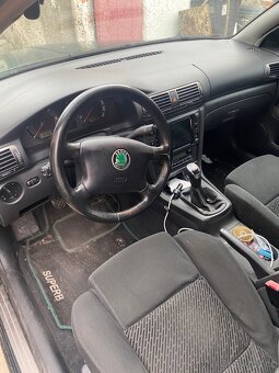 Škoda Superb - 5