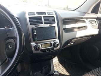 Prodám Kia Sportage 2 l, 4x4, Benzín - 5