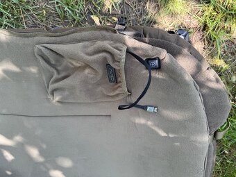 Avid Carp Lehátko Se Spacákem Benchmark X Memory Foam System - 5