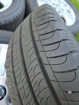 Sada Nissan 6x17 ET50 5x114,3x66 - 215/60/17C - 5