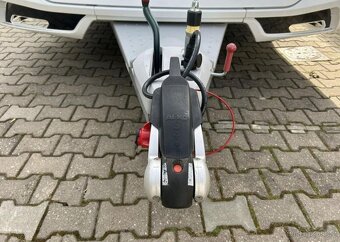 Bürstner AVERSO 560TK palandy nove - 5