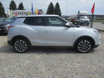 SSANGYONG TIVOLI 1,6e-XDi kamera ESP 2019 - 5