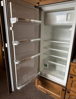 Dubová rustikální linka včetně spotřebičů, 5045 - 5