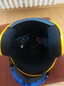 Lyžařská dětská přilba s brýlemi - 5