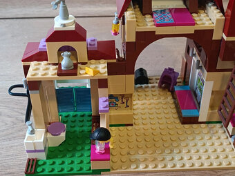 LEGO Friends 41126 jezdecký klub - 5