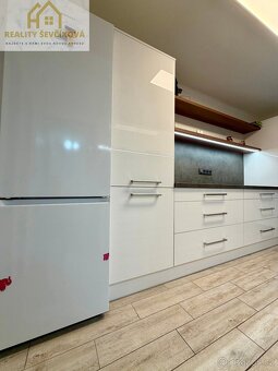 Pronájem zařízeného 2+1 po rekonstrukci, 63 m2 – Jiránkova - 5