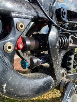 Specialized demo 7.1 downhill - 5