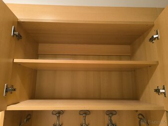 Předsíňová skříň - 5