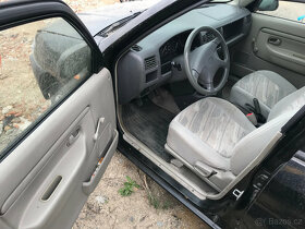 Mazda Demio 1,3i 1999 46kW - díly z vozu, jezdi - 5