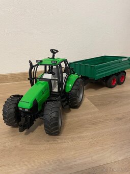 Bruder traktor s přívěsem - 5