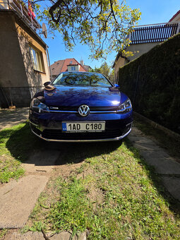 Volkswagen e-Golf, 100kW 136 PS,tepelko,2 sady kol - 5