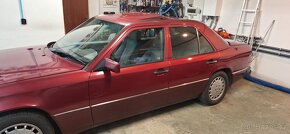 Prodám Mercedes-Benz 124 300 D - 5