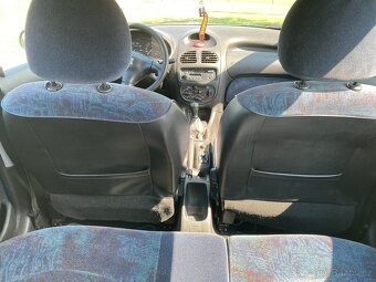 Peugeot 206 1.4i - 5