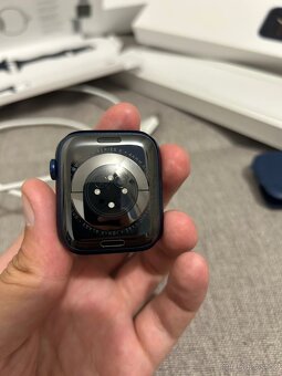 Apple Watch 6 44mm Modré - 5