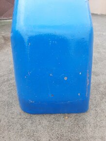 Prodám pravy zadní blatník na zetor 2011-2511 - 5