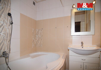 Pronájem bytu 3+1, 78 m², Ostrava, ul. Ahepjukova - 5