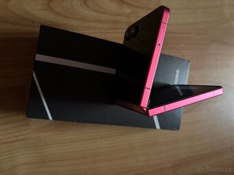 Samsung Galaxy Z Flip 521GB červený - 5