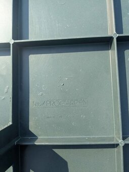 2 Zahradní plastové stoly - 5