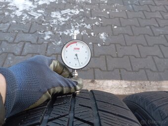 205/60/16 zimní pneu barum - 5