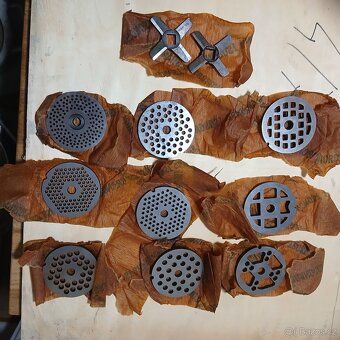 Elektrický mlýnek na maso - 5