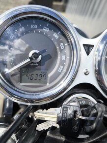 Triumph Bonneville T120 - 5