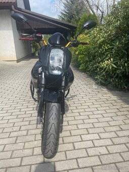 Kawasaki ER6n 650 - 5