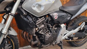 HONDA CB 600 HORNET 2012 - 5