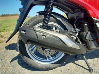 Honda SH 125i ABS - 5