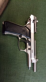 Flobert Beretta 92 - 5