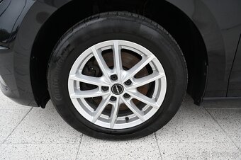 Volkswagen Touran 2.0TDI 110KW 7Míst Comf. 10/16 - 5