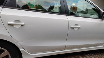 Hyundai i30 FD kombi, 1.6 CRDI 85kw, 2010 - 5