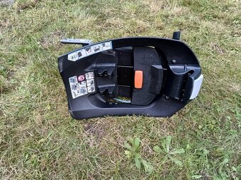 Kočár Roan Bloom + Cybex Aton 5 + základna isofix - 5