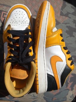 Boty Jordan Air 1 Low, vel. 38, žlutá, bílá, černá - 5