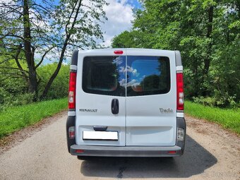 Renault Trafic 2.0 DCi 115 PS Long 2009 klima, 2x klíč - 5