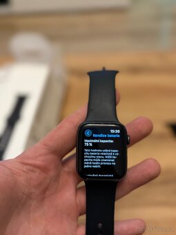 Apple Watch Series 6 (44mm) - 5