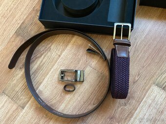 Nový dárkový set opasků BANDI - hnědý kožený, vínový pružný - 5