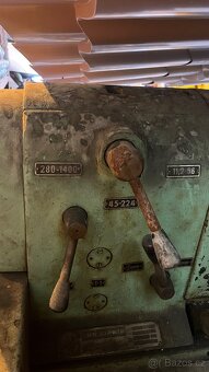 Soustruh TOS SU 50/2000 - 5