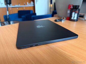 Apple Macbook air m3 - 5