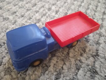 ROTRO HRAČKA AUTÍČKO - 5