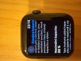 Apple Watch Series 5 44 mm - 5