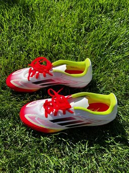 Dětské kopačky Adidas F50 - 5