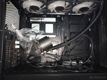 PC bedna se zdrojem. - 5