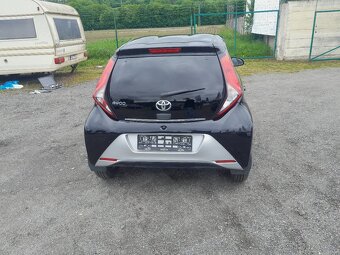 Toyota Aygo 1.0 VVT-i 53KW serviska 2x klíč TOP výbava - 5