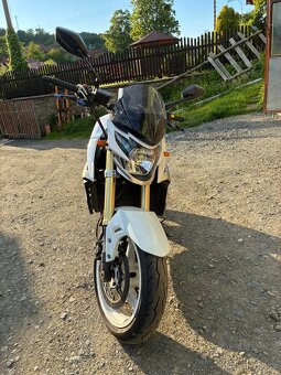 Suzuki GSR 750 (2012) – laděný výfuk, doplňky, TOP stav - 5