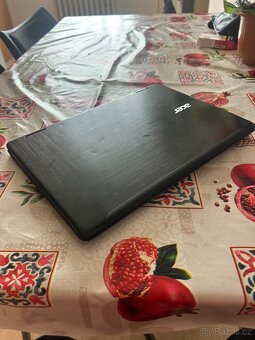 Acer - 5