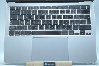 ZÁRUKA/Macbook Air 13.3"/I3 1.1GHZ/8GB RAM/256GB SSD/CZ - 5