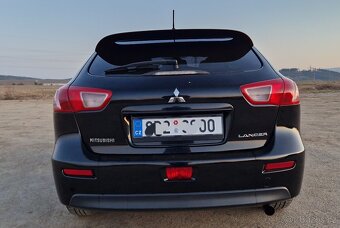 Mitsubishi Lancer 2.0 hatchback - 5