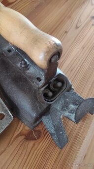 Staré žehličky - 5