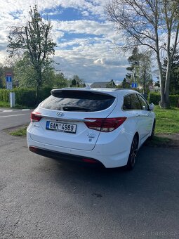 Prodám 2017 Hyundai i40 cw 1.7 crdi 104 kw - 5